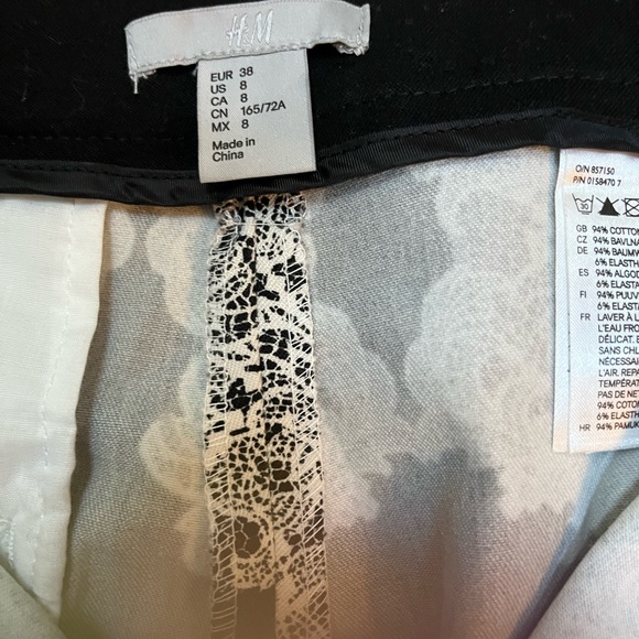 NWT Paisley Slacks with front snap & button. - Picture 2 of 5